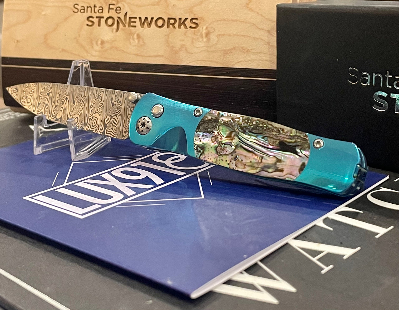 Jade Green Anodized Tesoro Custom, Abalone & Damascus