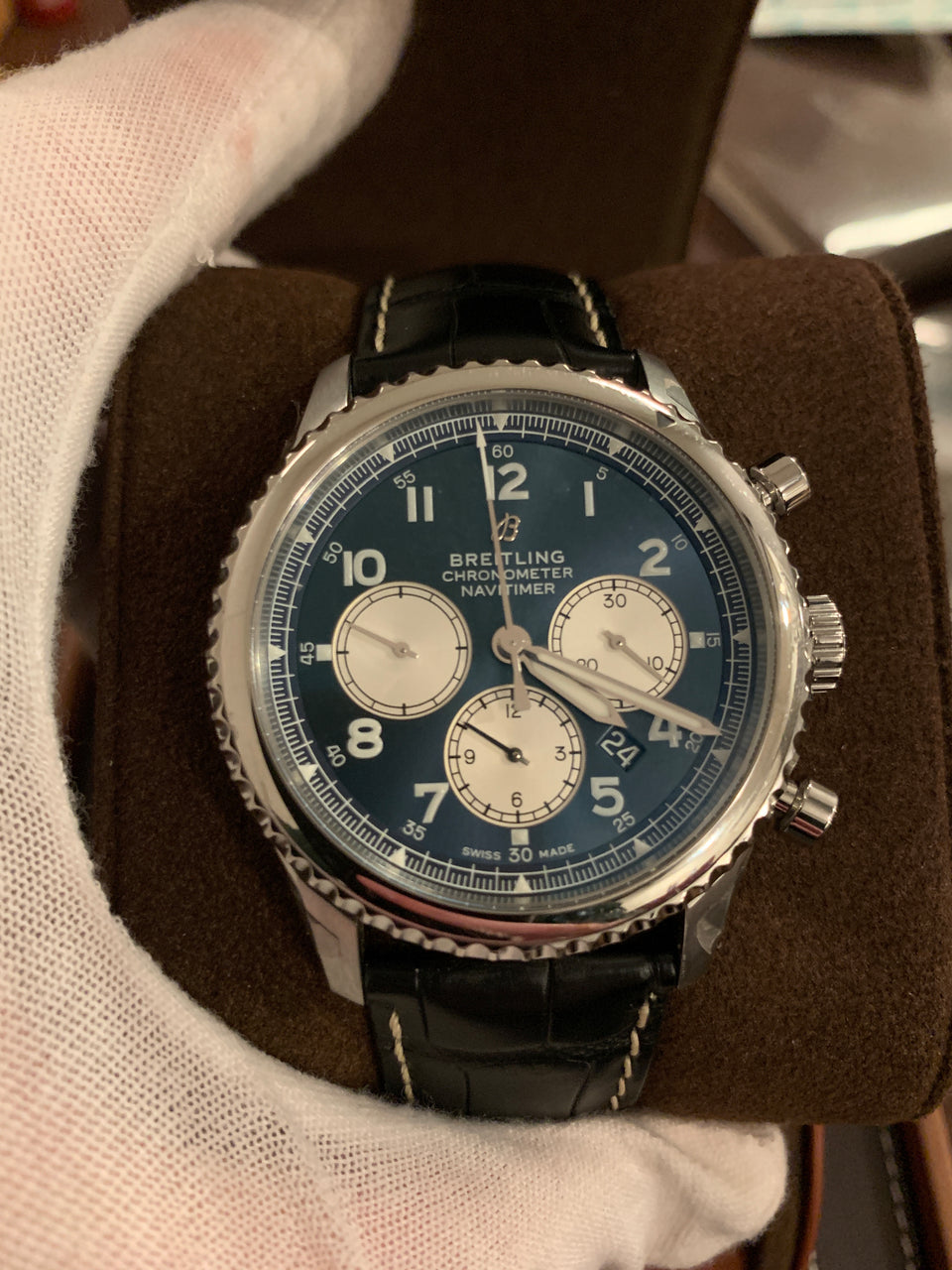 Breitling Navitimer 8 B01 Chronograph, Full Set 2018